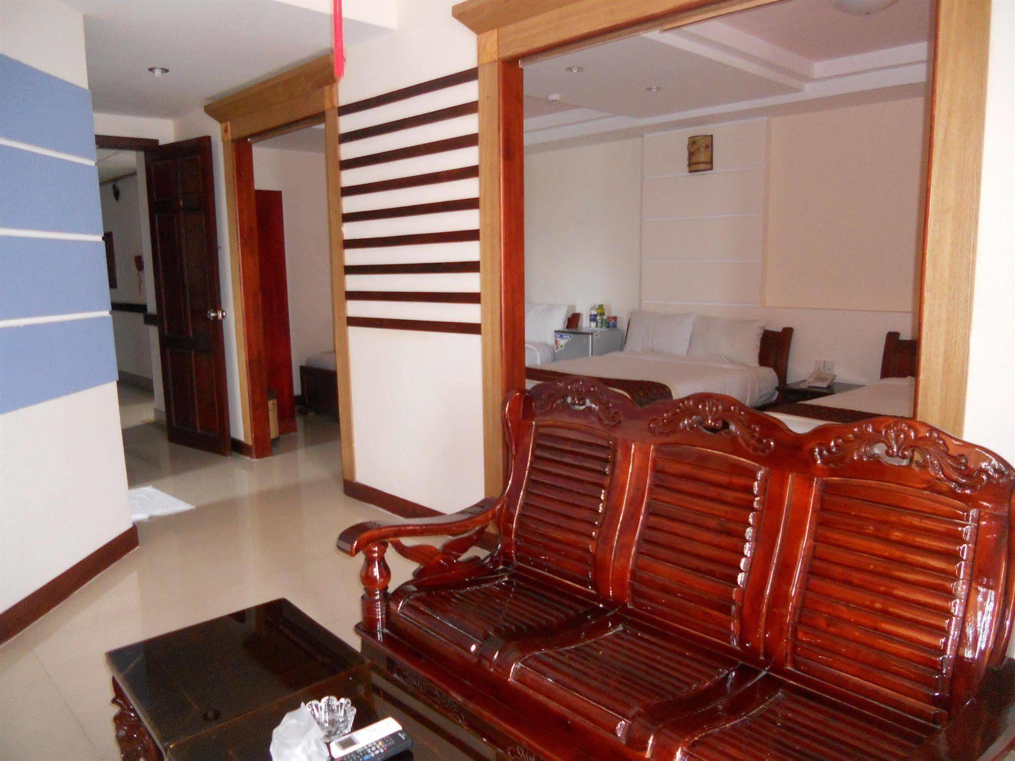 House Land Hotel 2 Дананг Екстер'єр фото